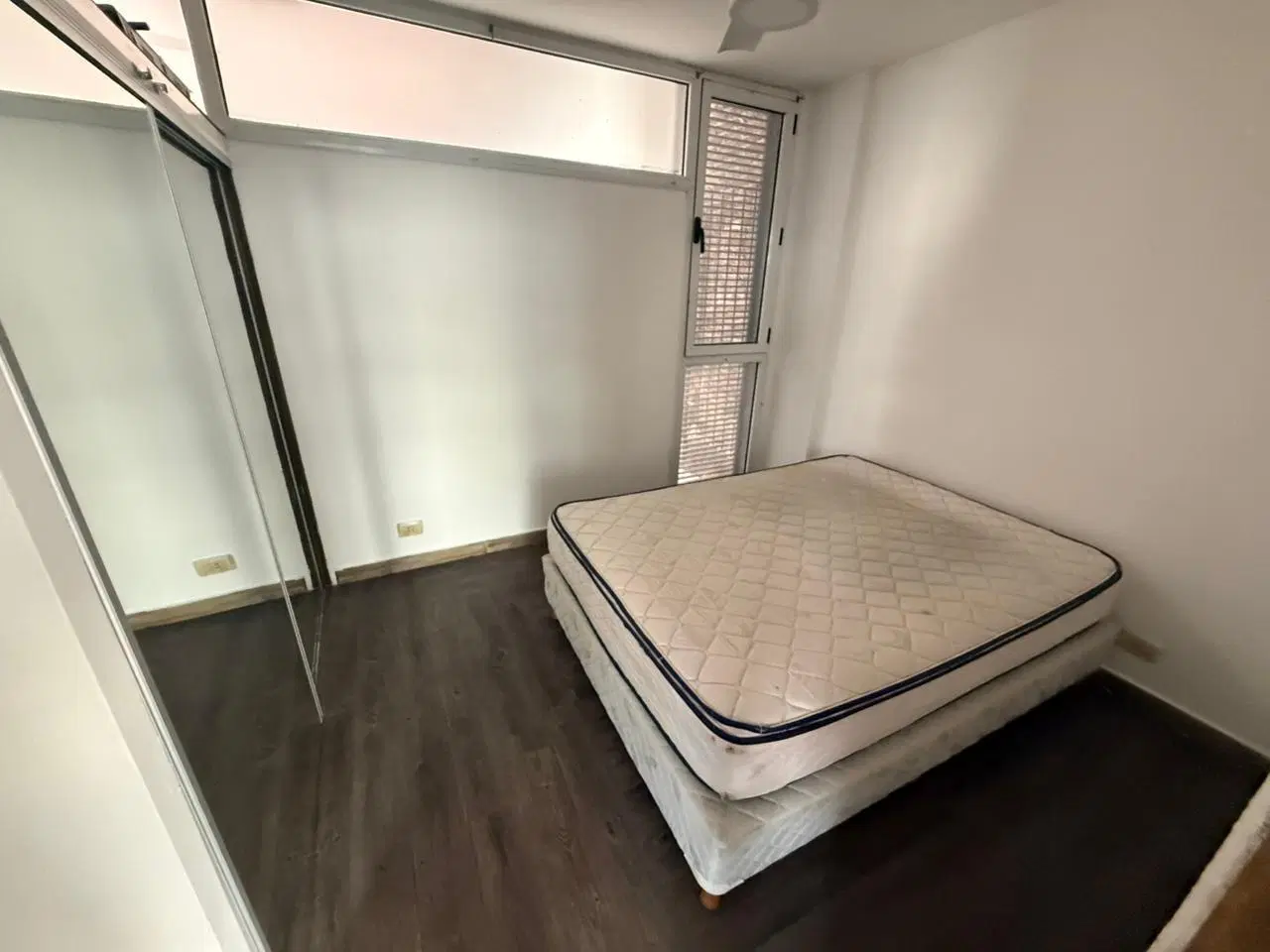 Departamento de 1 dormitorio a la venta, apto alquiler temporal, frente a Santarorio de la Mujer. 5