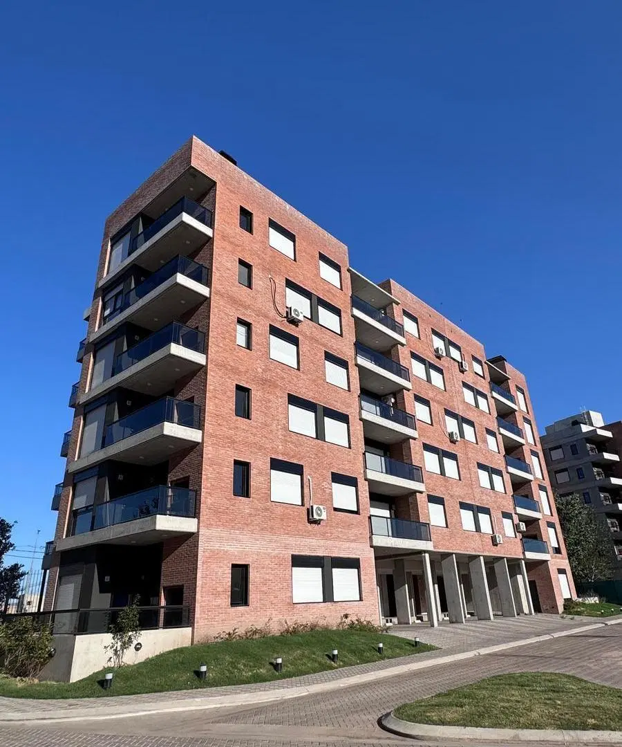 Departamento en Fisherton 3