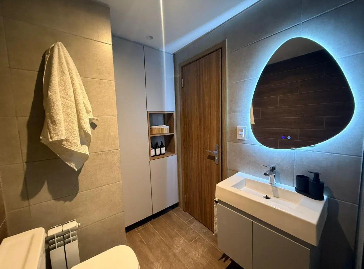 Piso exclusivo a la venta, de 3 dormitorios - Edificio premium 3