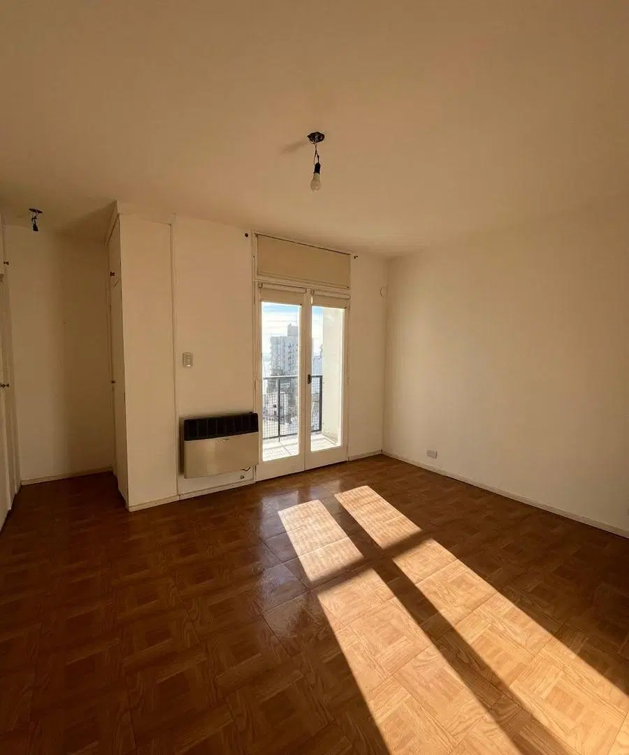 Departamento en Martin de un dormitorio - vista parcial al río 1