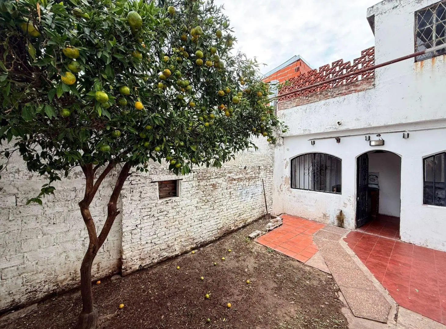 Venta - Casa interna única de 3 dormitorios. 2