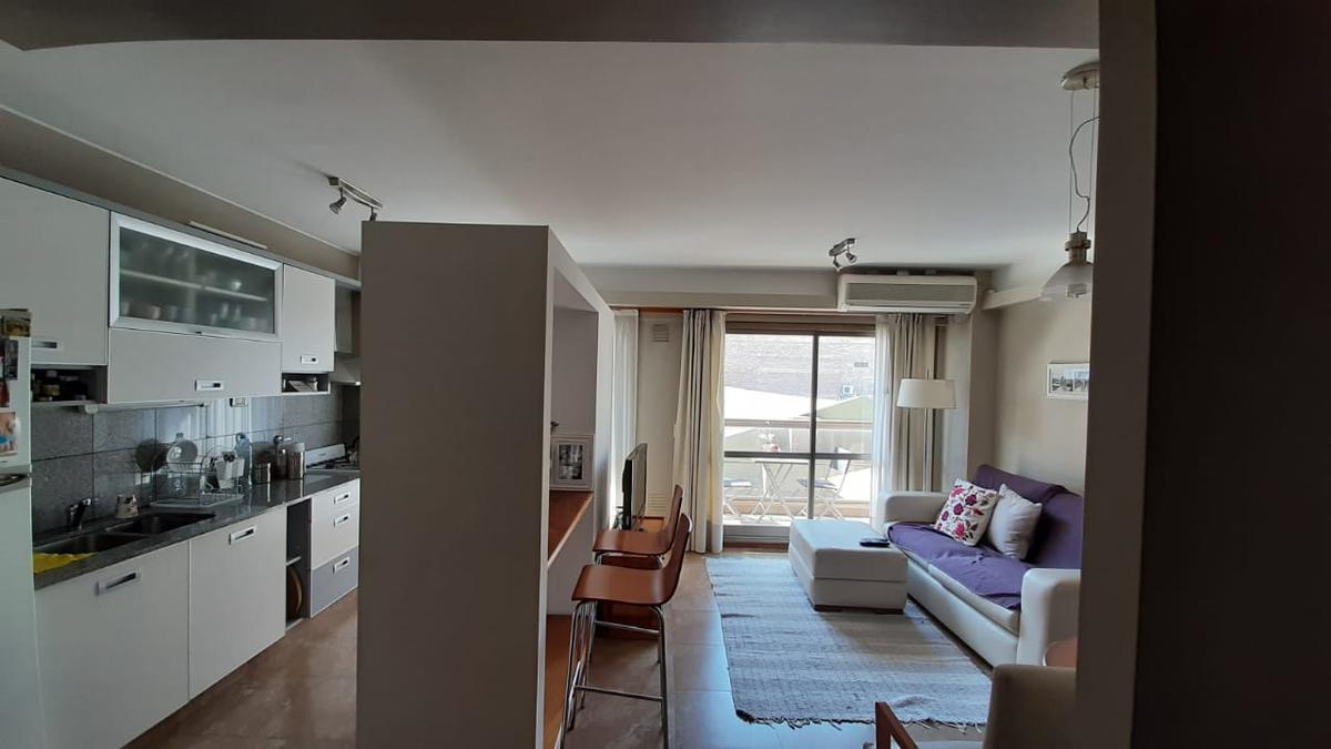 Foto de Depto 1 dormitorio - edificio con pileta y quincho, imagen 4
