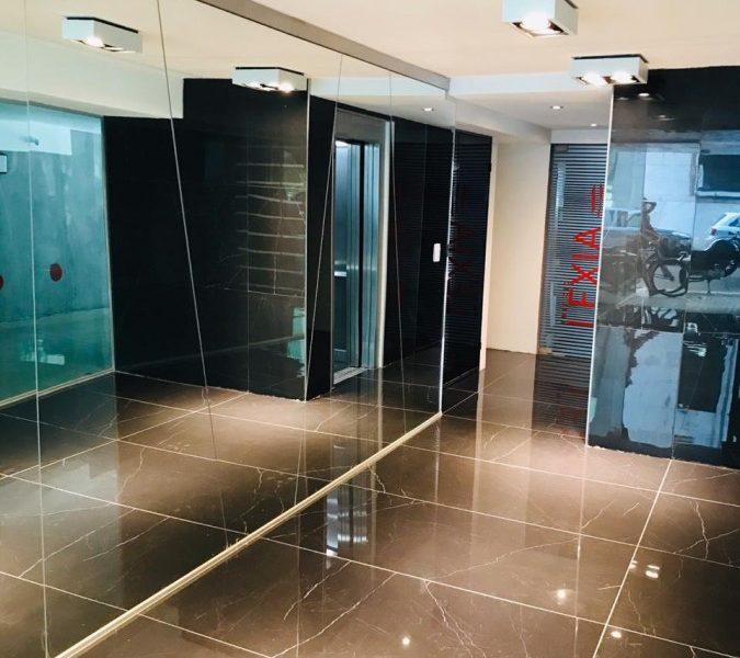 Foto de Montevideo 2070 - oficina frente a tribunales , baño y office privado, imagen 5