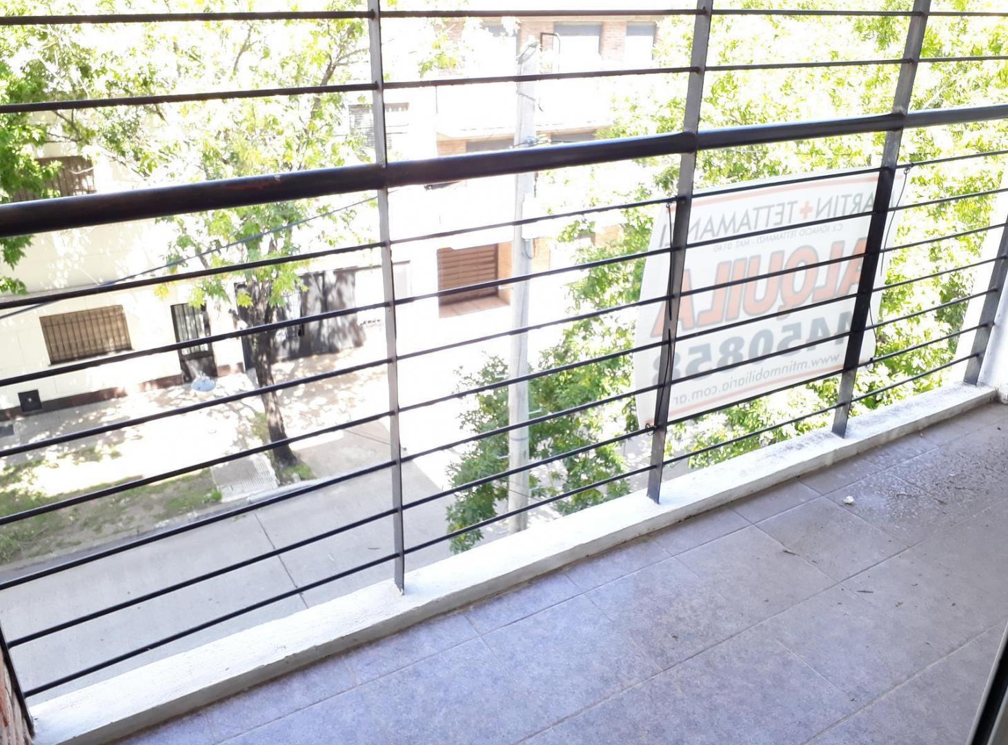 Foto de Alquiler monoambiente amplio - Zona Heca, imagen 4