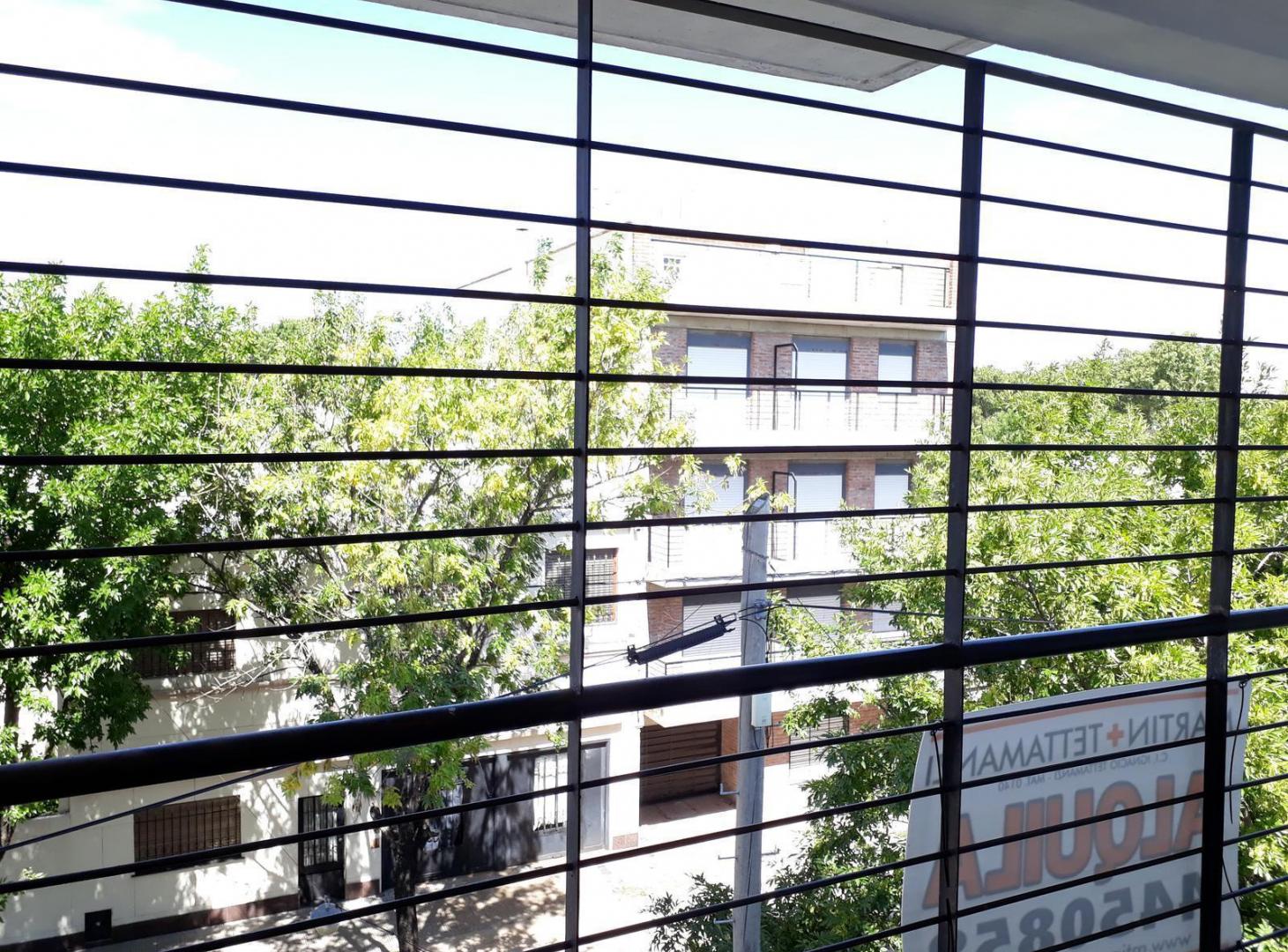 Foto de Alquiler monoambiente amplio - Zona Heca, imagen 5