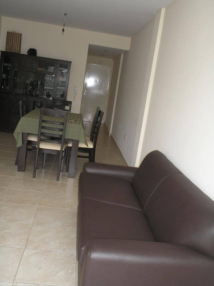 Departamento de 3 Ambientes Moderno Al Contrafrente con Balcón y 2 Baños! 3