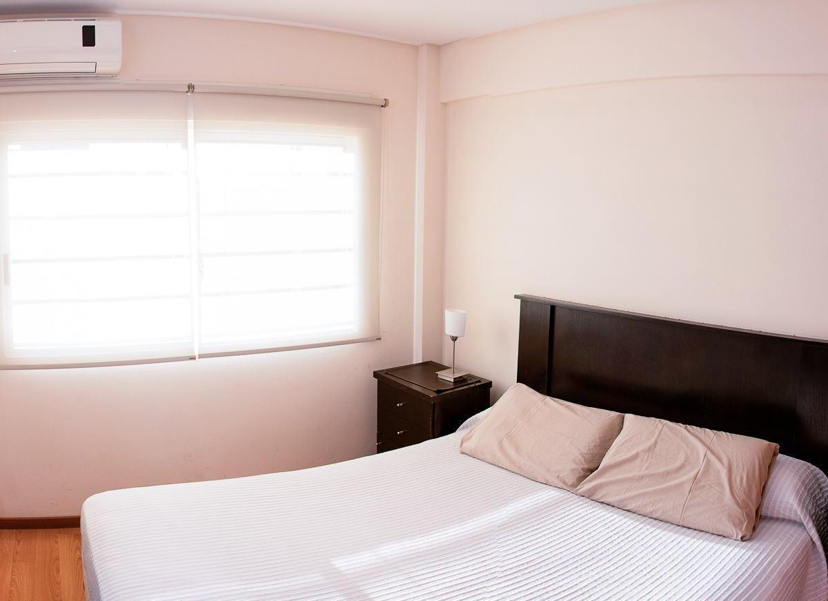 Departamento de 3 Ambientes Moderno Al Contrafrente con Balcón y 2 Baños! 2