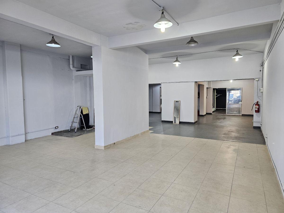 Foto de Casa en 2 plantas sobre lote propio de 8,66 x 20mts, 3 baños, gran, imagen 2