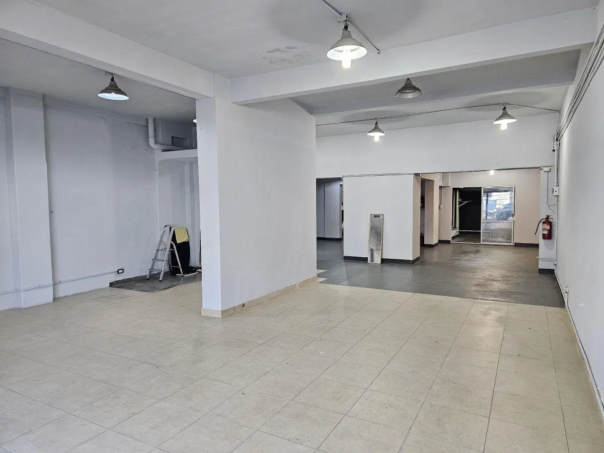 Casa en 2 plantas sobre lote propio de 8,66 x 20mts, 3 baños, gran terraza!! 2