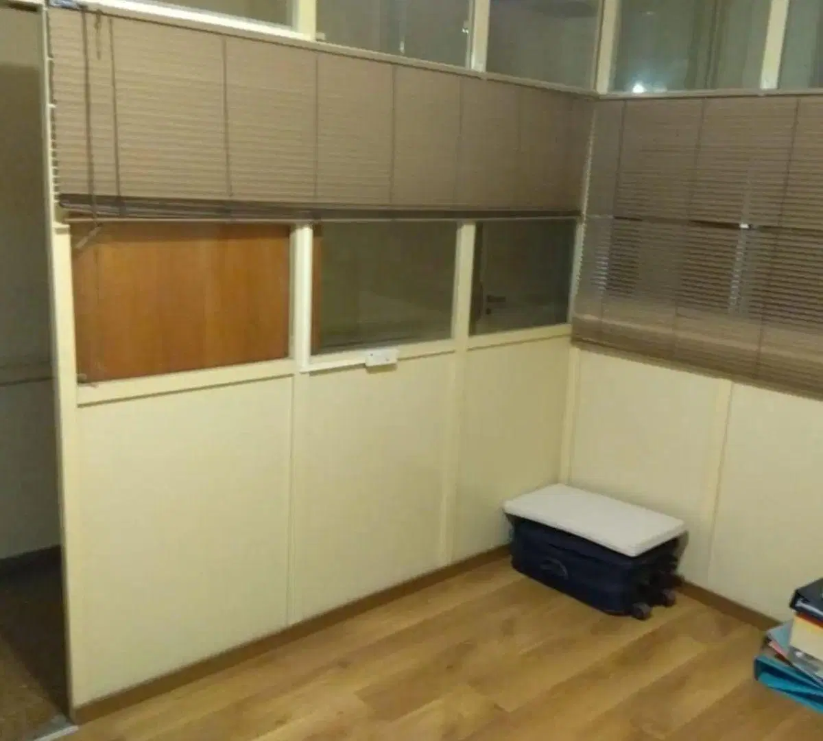 Local a la calle de 130m² y 4.50mts de frente con sótano, cocina y 2 baños en excelente ubicación! 4