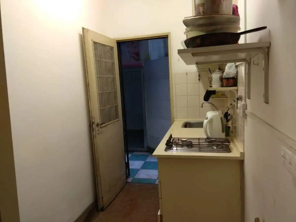 Local a la calle de 130m² y 4.50mts de frente con sótano, cocina y 2 baños en excelente ubicación! 5