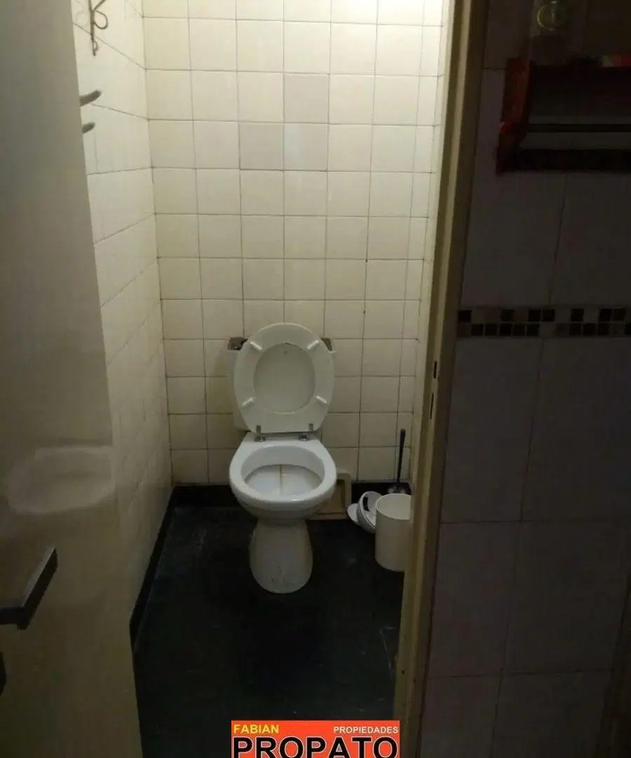 Local a La Calle de 130 m² con Sótano, Cocina y 2 Baños en Excelente Ubicación! 5