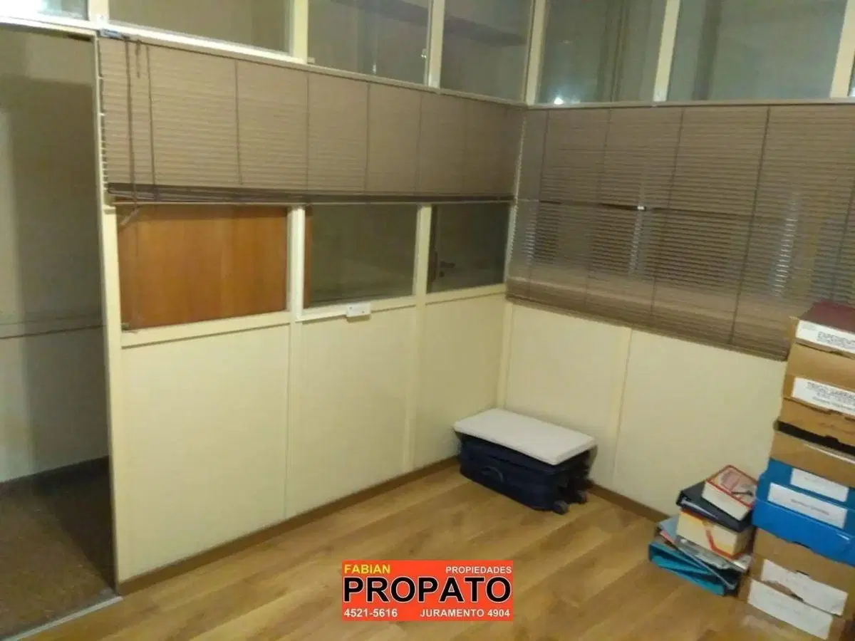 Local a La Calle de 130 m² con Sótano, Cocina y 2 Baños en Excelente Ubicación! 1