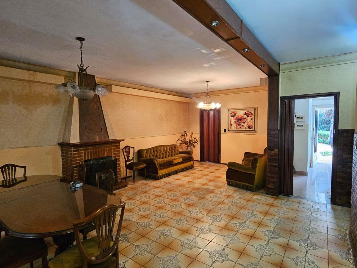Foto de Casa 6 ambs en 2 plantas s/ lote propio de 8.66 x 29 con 3 baños, garage, parque, quincho y terraza!, imagen 4