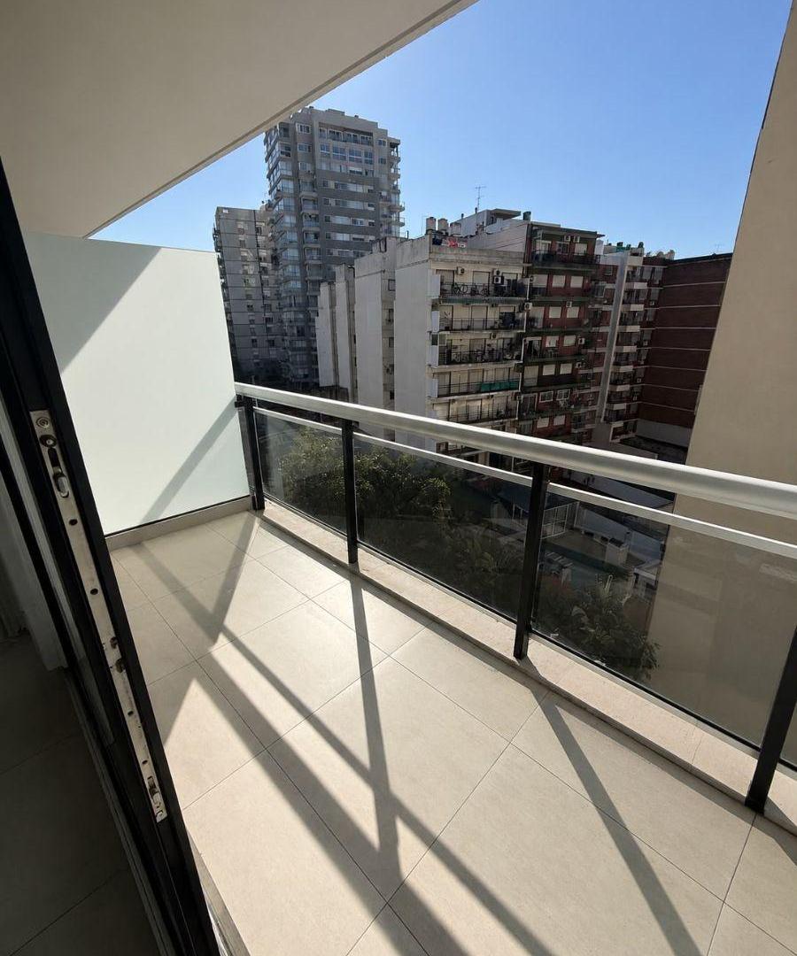 Foto de Amplio depto monoambiente de categoría en edificio Evoque en un 6 piso, imagen 4