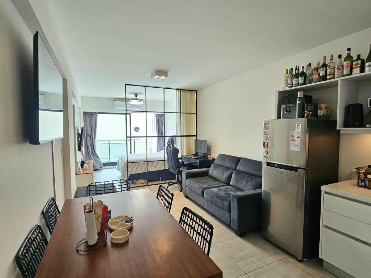 Foto de Amplio depto monoambiente de categoría en edificio Evoque en un 6 piso, imagen 1