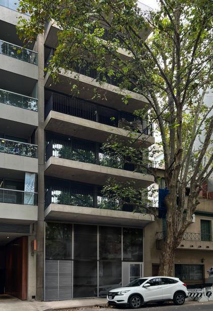 Edificio comercial a estrenar en bloque en alquiler