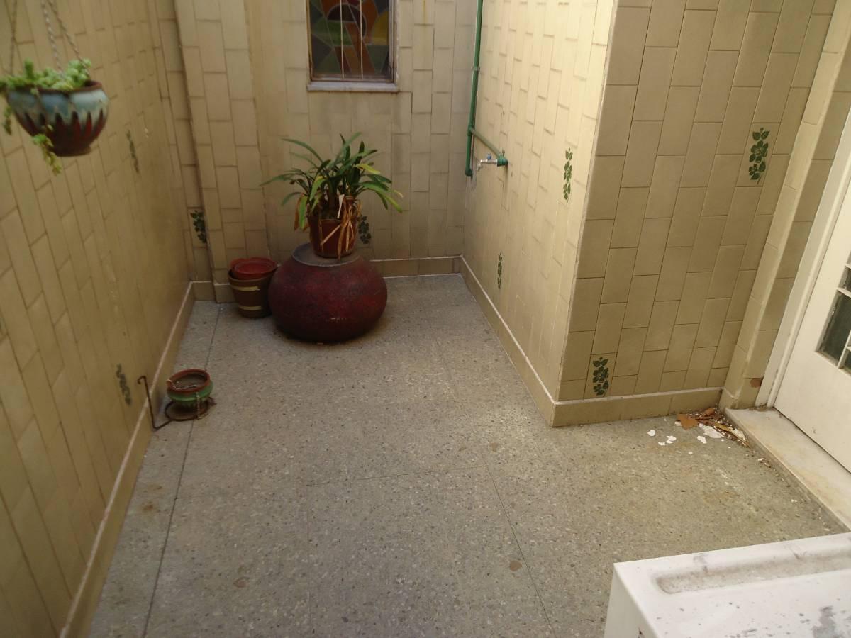 V. Urquiza: 8 Amb. P - H Uso Comercial! 200 m² Cub. Incas y Triunvirato 2