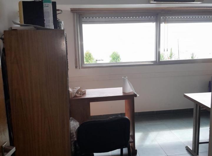 Foto de LOCAL + SOTANO A LA VENTA, imagen 2