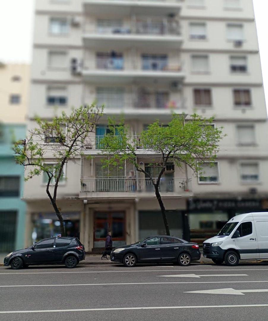 Foto de VENTA DEPARTAMENTO 4 AMBIENTES EN SAN TELMO, imagen 1