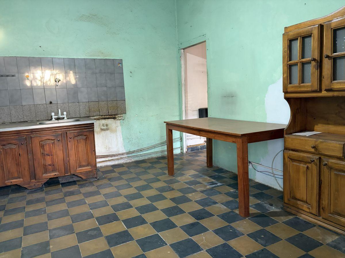 Foto de Oportunidad Casa En Venta 3 Ambientes A Reciclar O Demoler Sobre Amplio, imagen 4