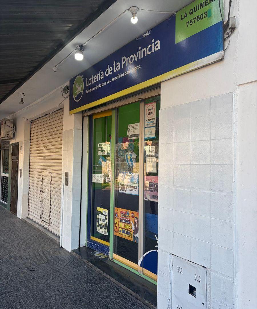 Foto de PH 3 Locales y 3 departamentos en venta en Florencio Varela, imagen 4