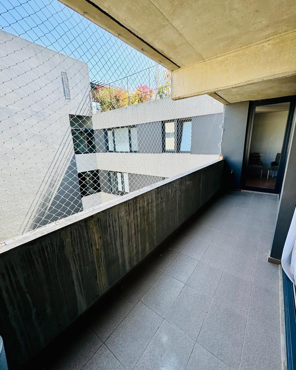 Venta Duplex de Categoría Terraza Quincho Parrilla Cochera Full Amenities 2