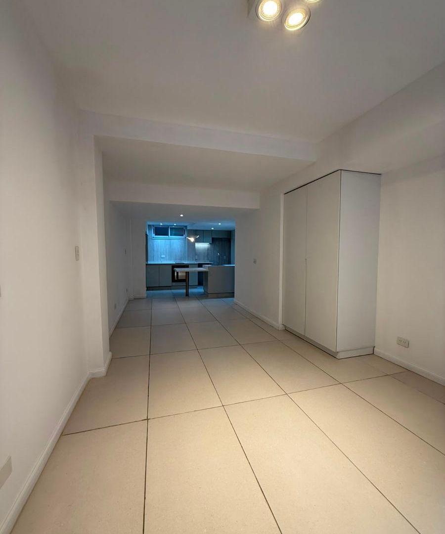 Foto de AMBIENTE CON PATIO RECICLADO A NUEVO, imagen 1