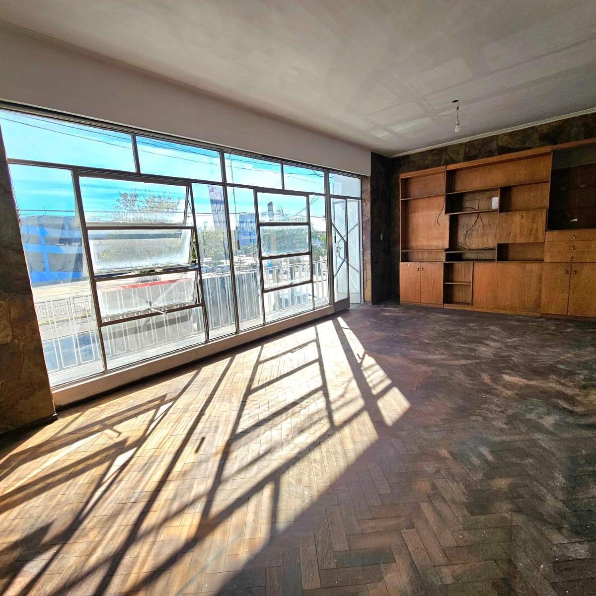 CASA Y LOCAL EN VENTA