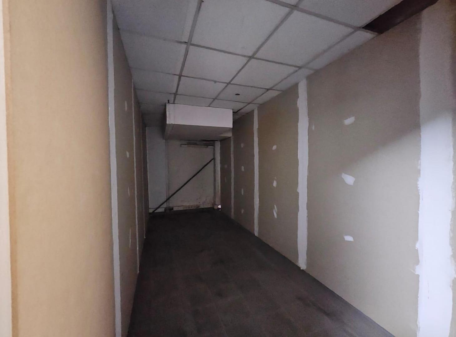 Foto de VENTA - Local en Microcentro, imagen 4