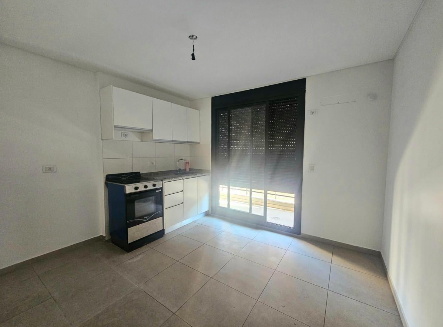 Foto de ALQUILER - 1 DORMITORIO - Centro, imagen 1