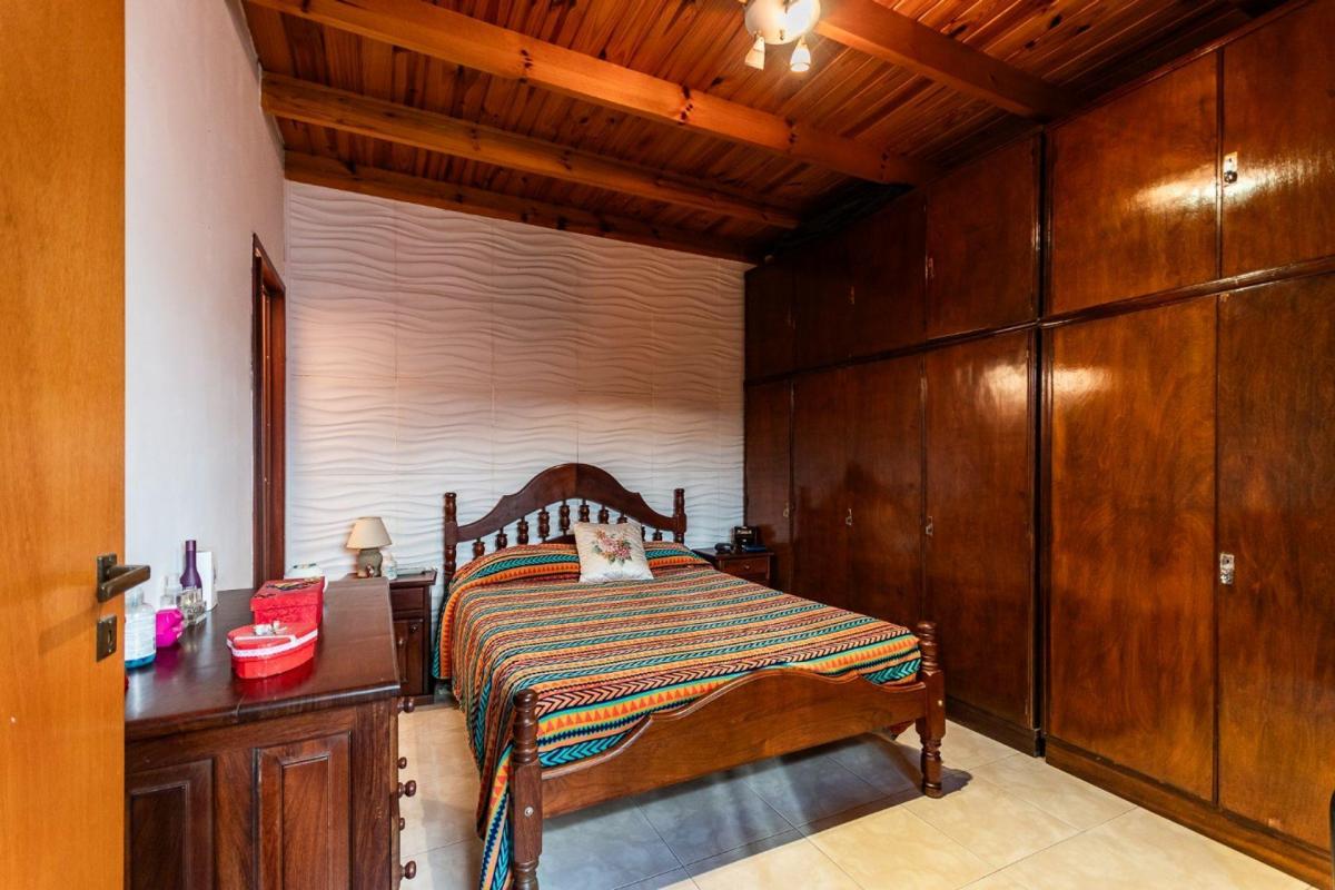 Venta PH Multifamiliar con Patio en Mataderos 1