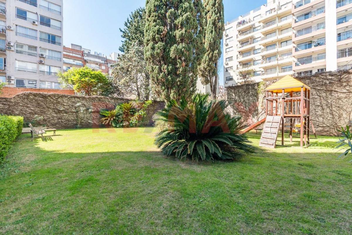 Venta Dpto 3 Amb Balcón Cochera en Pque. Chacabuco 5