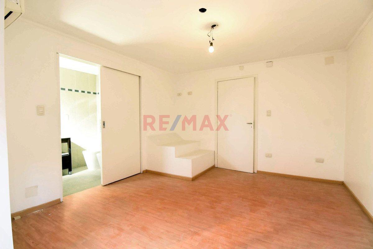Venta Hermosa Casa 6 Amb en Barracas con Cocheras 3