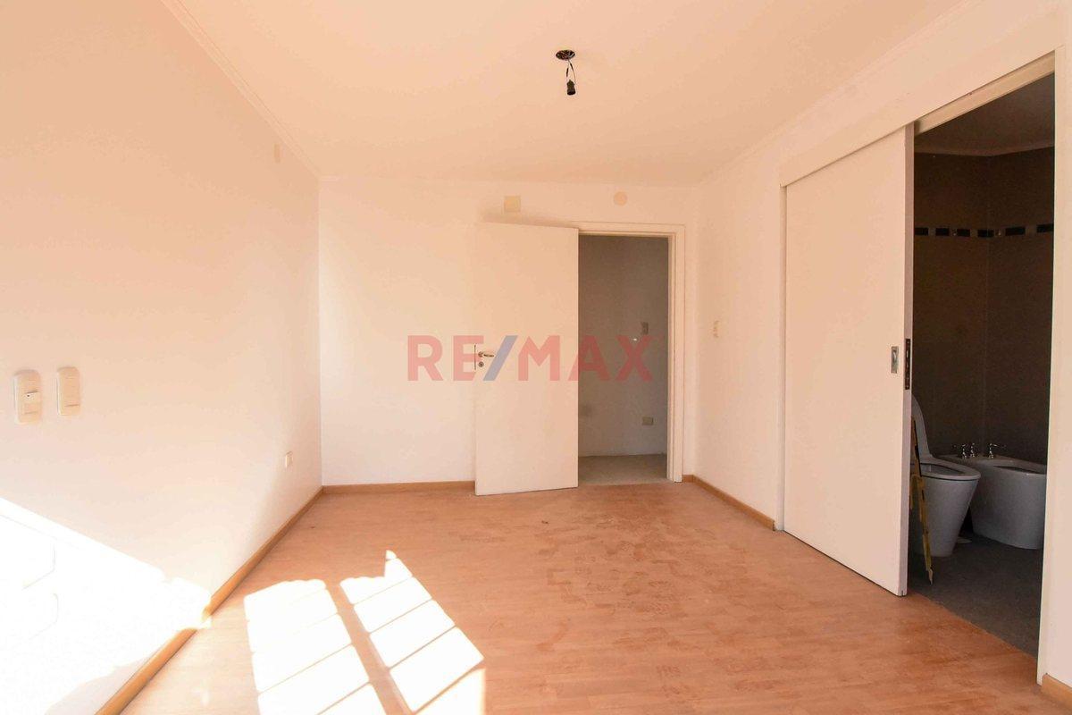 Venta Hermosa Casa 6 Amb en Barracas con Cocheras 5