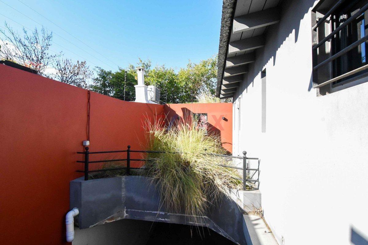 Venta Hermosa Casa 6 Amb en Barracas con Cocheras 5