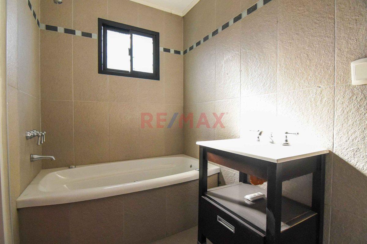 Venta Hermosa Casa 6 Amb en Barracas con Cocheras 4