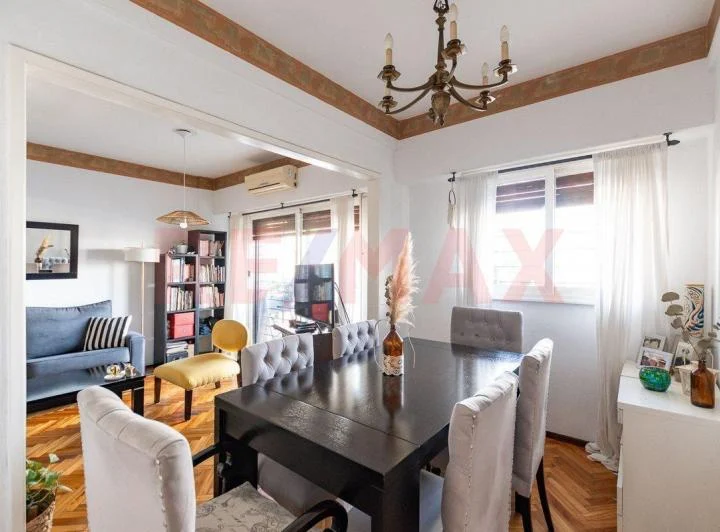 VENTA DEPTO. 4 AMBIENTES c/BALCÓN  y COCHERA 2