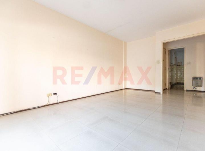 Venta 3 ambientes en Parque Chacabuco c/balcón 4