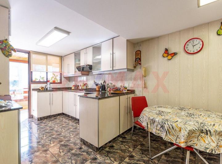 Venta Piso 4 amb/balcón y cocheras CABALLITO 3