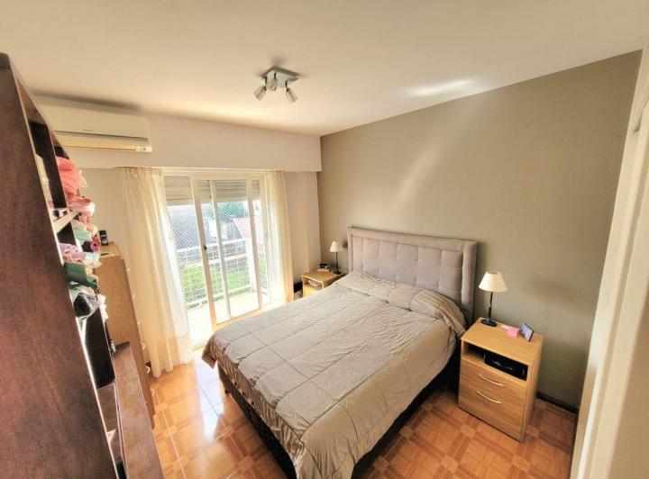 VENTA DPTO 4 AMBIENTES CON BALCON. P. CHACABUCO 3