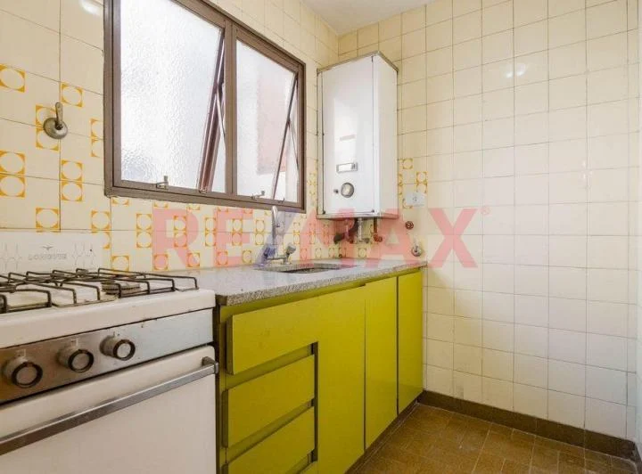 OPORTUNIDAD MONOAMBIENTE PISO ALTO! 3
