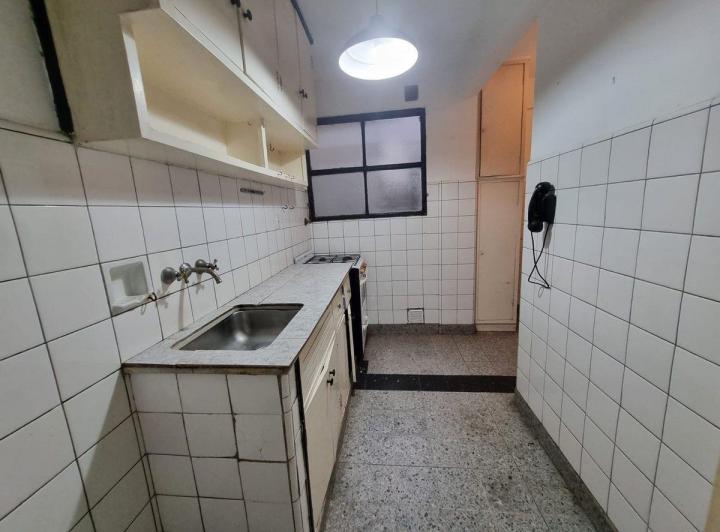 ALQUILER Departamento de 3 ambientes con balcón 3