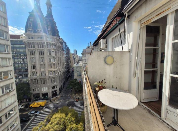 ALQUILER AMOBLADO DPTO 4 AMB BALCON SAN TELMO 2
