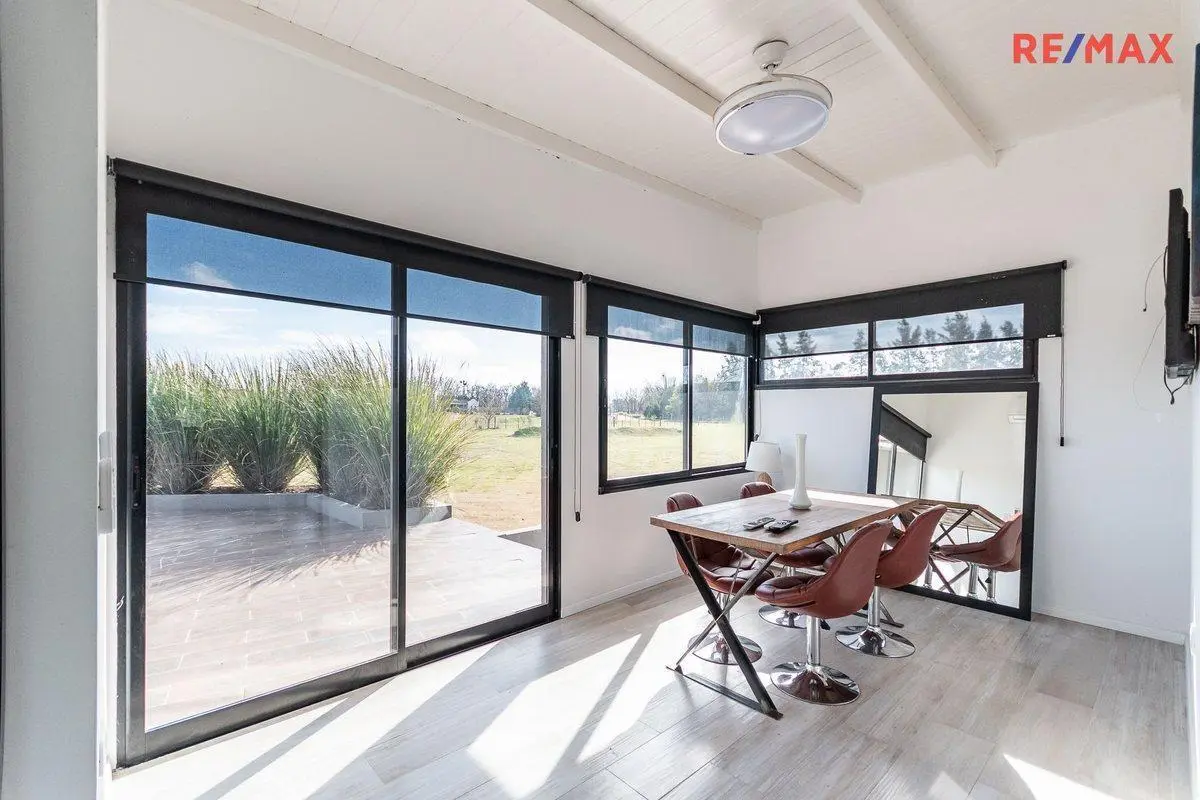 Paraíso CASA Familiar con Luz, Campo y Confort 8