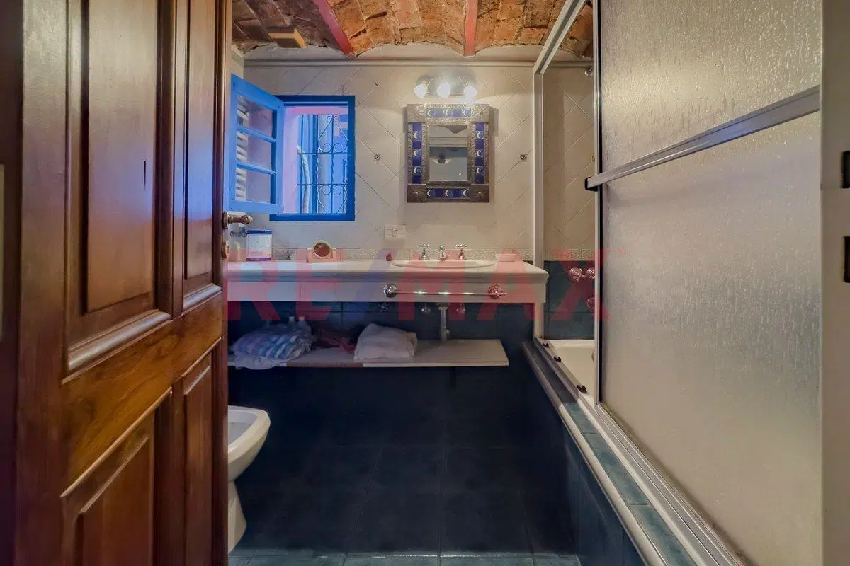 VENTA CASA 7 AMB. EN CABALLITO CON PATIO Y TERRAZA 3