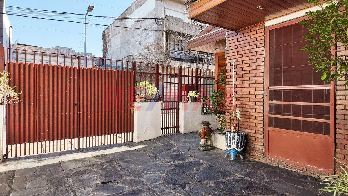 Casa 4 amb con patio terraza cochera P.avellaneda 5