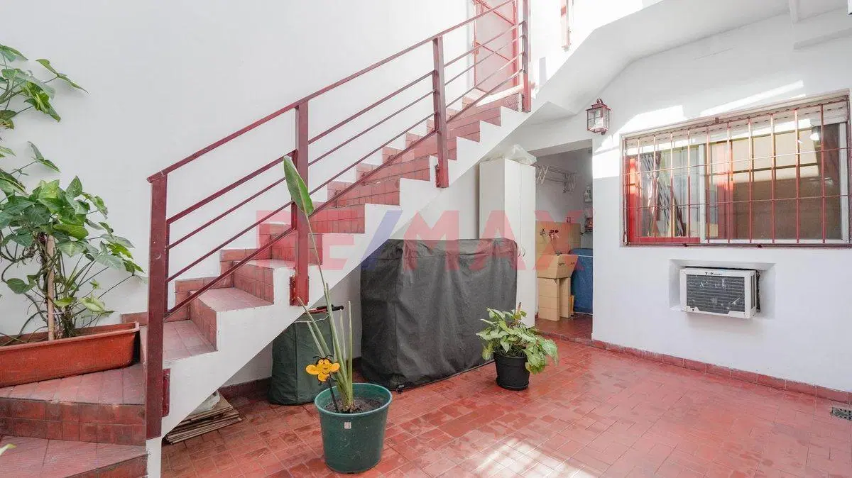 Casa 4 amb con patio terraza cochera P.avellaneda 3