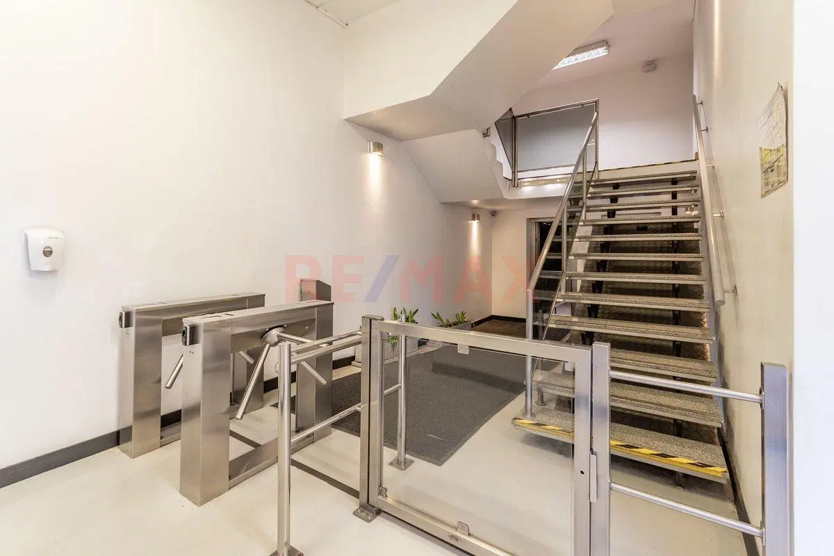 Venta edificio en Almagro 2
