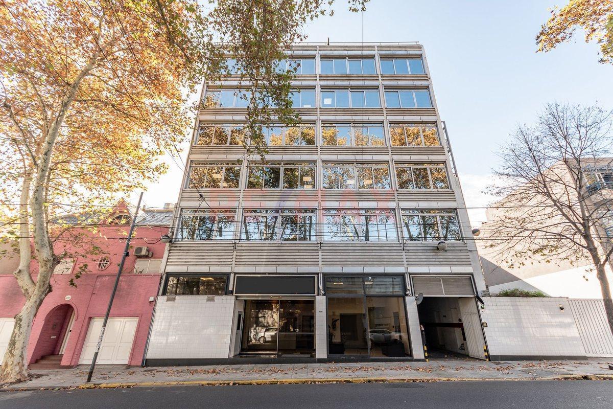 Venta edificio en Almagro